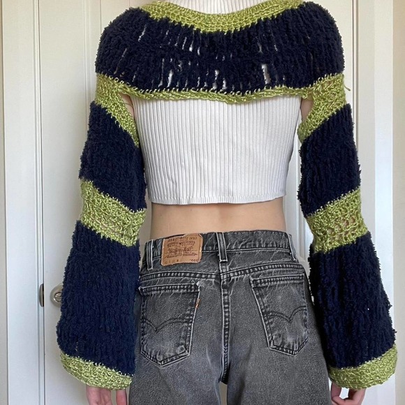 Navy blue and green - Picture 3 of 4